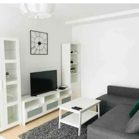 Apartment Two Bedrooms Flat In Center *